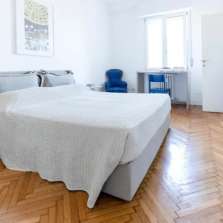 Flat 5 Min From Duomo With Park For Small Cars * 米兰